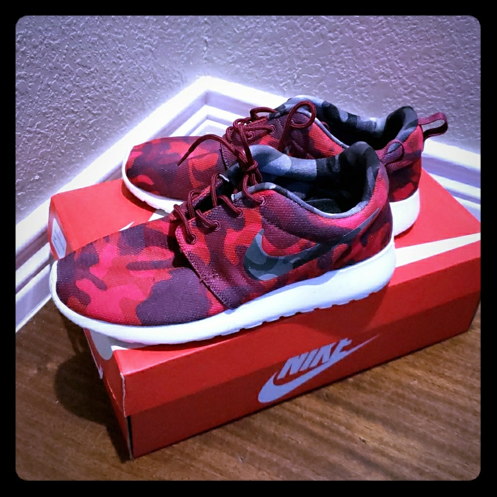 WMNS Nike Roshe One Print